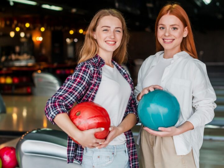 Odnowienie amatorskich lig bowlingowych w kręgielni Planeta po czterech latach przerwy spowodowanej pandemią