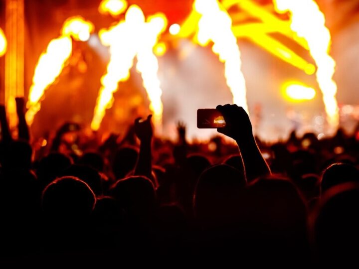 Muzyczne uniesienia w Mławie: kolędy, pieśni i światowe przeboje