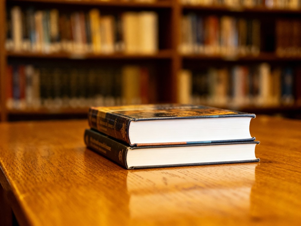 Odkryj regionalizm Mławy w nowej publikacji o dr. Ostaszewskim