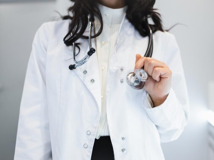 Mława podejmuje działania na rzecz zdrowia psychicznego młodzieży – Konferencja o profilaktyce i edukacji