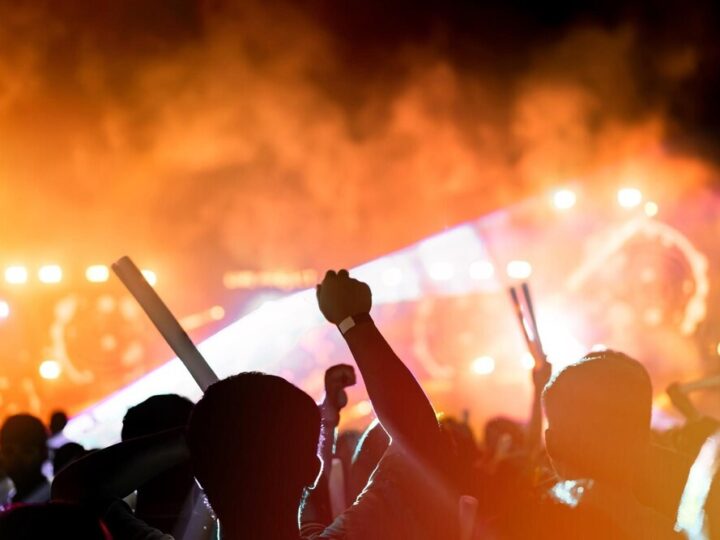 Grzegorz Dolniak w Mławie: Stand-up pełen zaskakujących zwrotów akcji