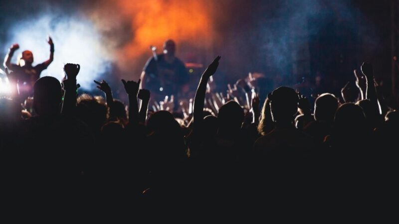 Zjazd absolwentów Mławskiej Orkiestry Dętej: muzyczne wspomnienia i emocje w Miejskim Domu Kultury