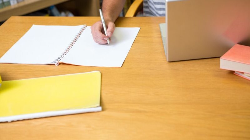 Młodzież na tropie historii: inauguracja lekcji o Powstaniu Styczniowym w Muzeum Romantyzmu