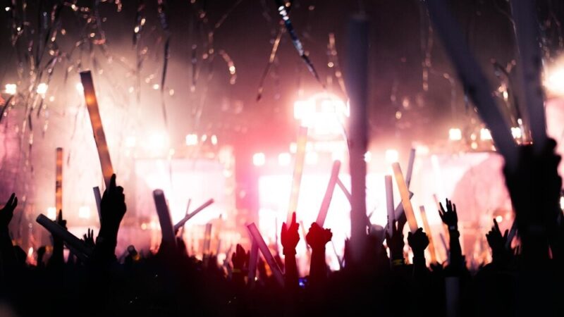 Marek Torzewski zachwyca w Mławie – wyjątkowy koncert tenora!