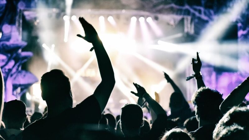 Jarek Michaluk Trio zagra w Mławie – jazzowe emocje 15 maja 2026!