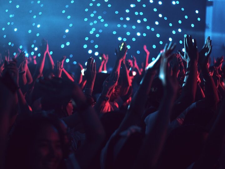 Bujaj w obłokach – koncert zespołu Ponad Chmurami w Mławie