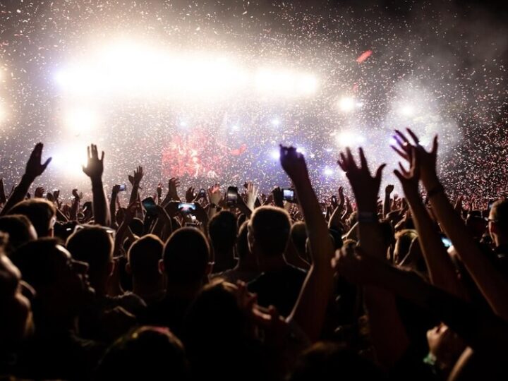 Paweł Chałupka z nowym programem „Życie jest nobelon” – bilety już dostępne!