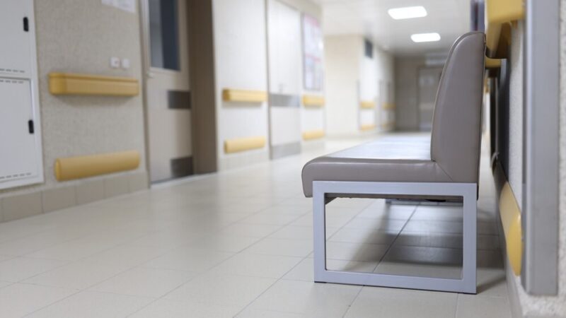 Nowy plan dla szpitala w Mławie: klucz do bezpieczeństwa mieszkańców i stabilności finansowej